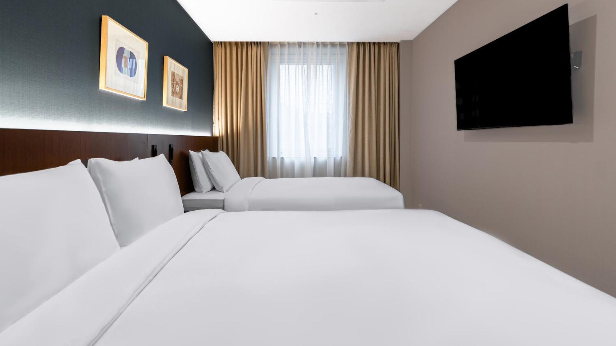 The Prima Hotel Jongno Seoul Bagian luar foto