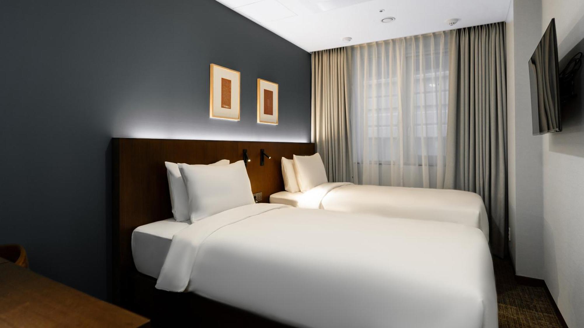 The Prima Hotel Jongno Seoul Bagian luar foto